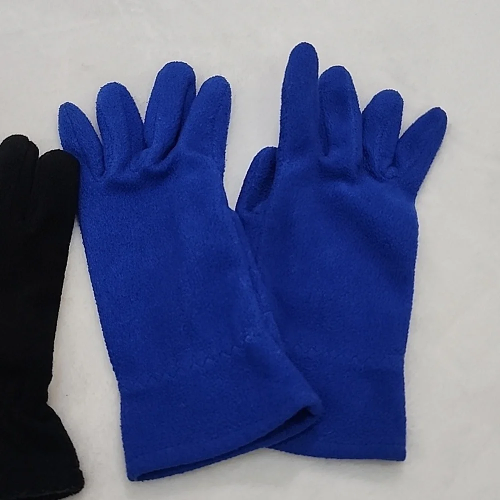 Boy's 3 Blue And Black Glove Bundle XS/S